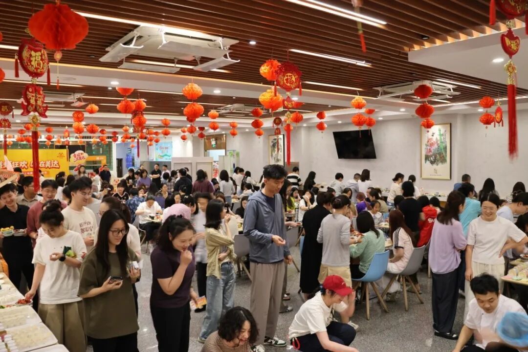 图12.jpg 加拿大PC28