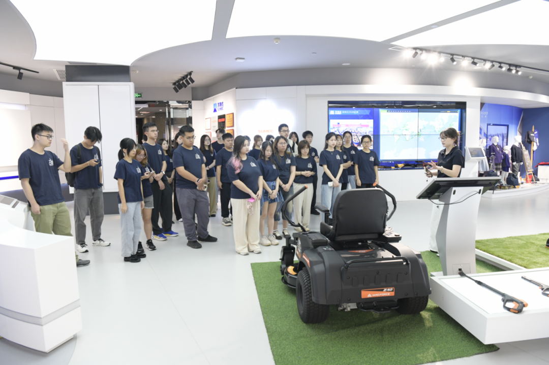 加拿大PC28