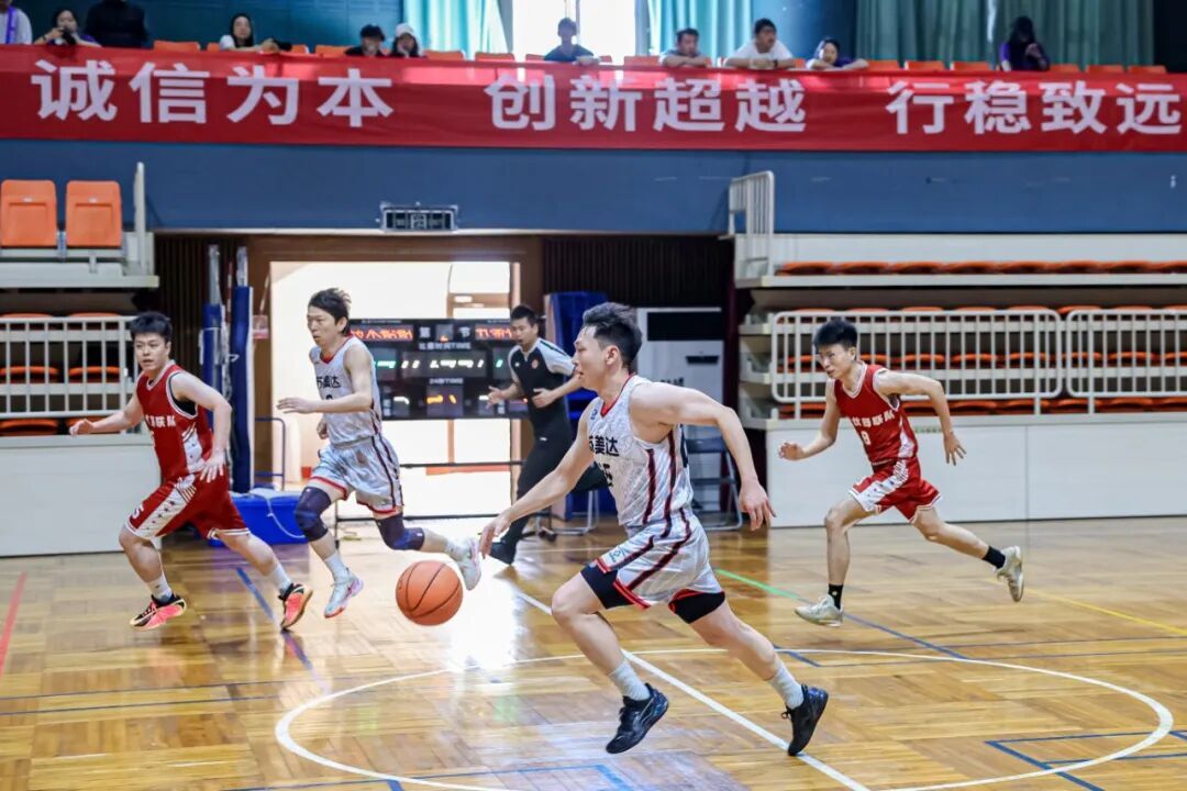 加拿大PC28