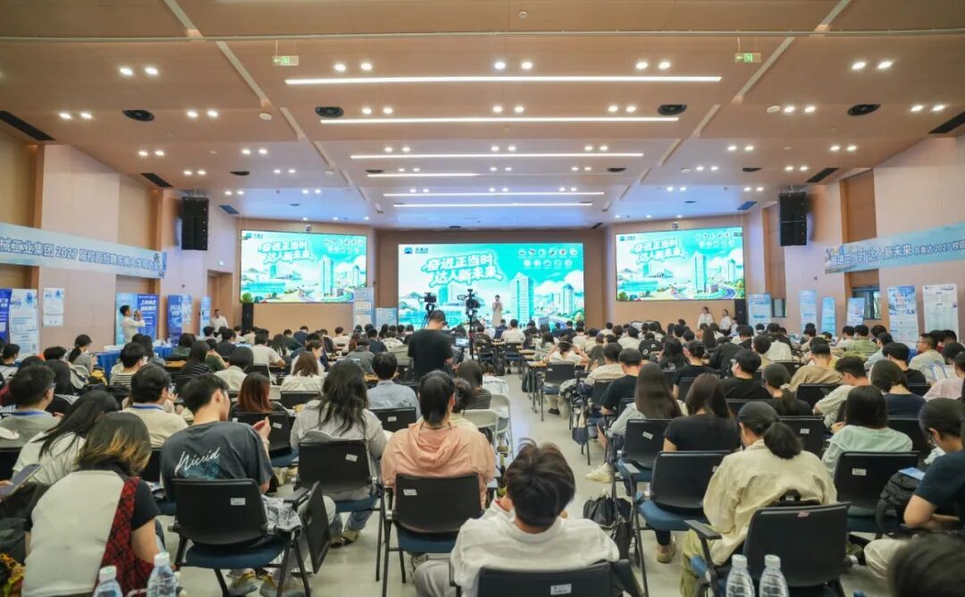加拿大PC28
