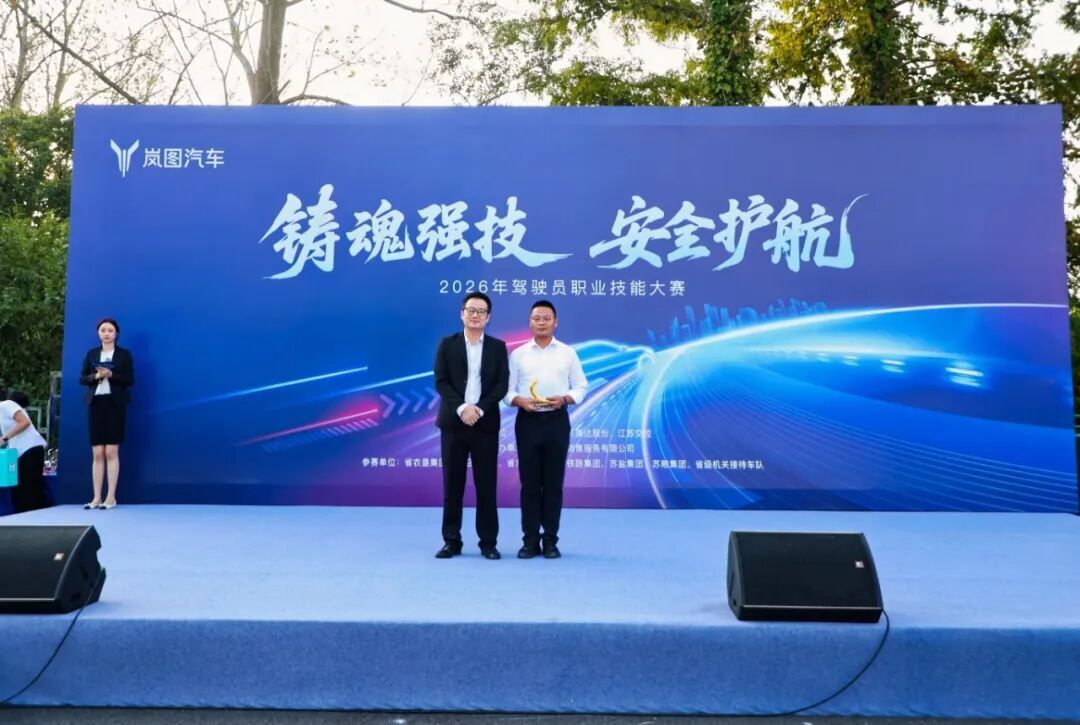 图9.jpg 加拿大PC28