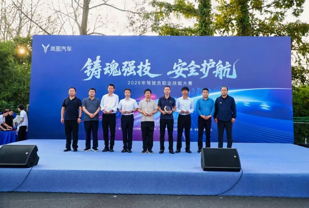 图14.jpg 加拿大PC28