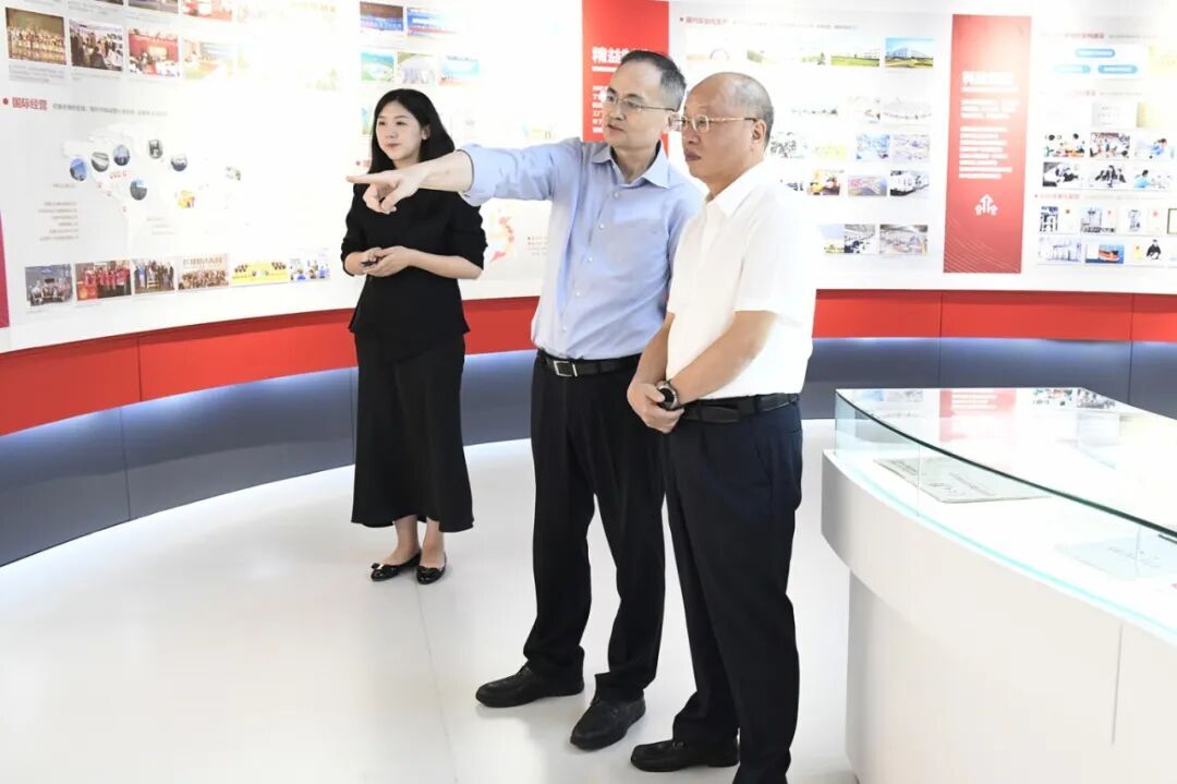 图4.jpg 加拿大PC28